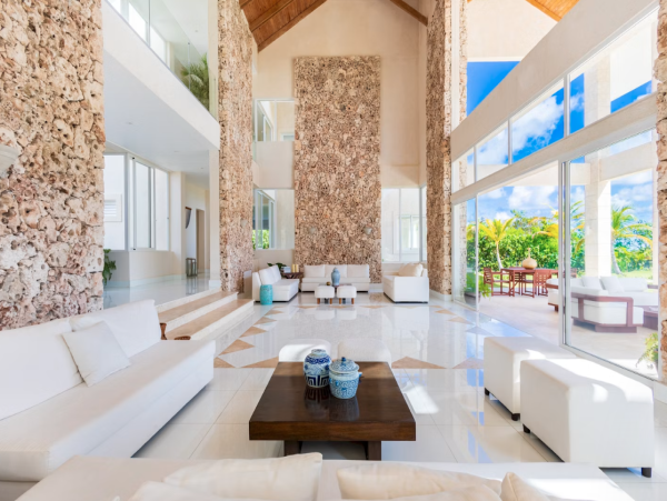 Luxurious Punta Cana Villa with Private Pool & Beach Access
